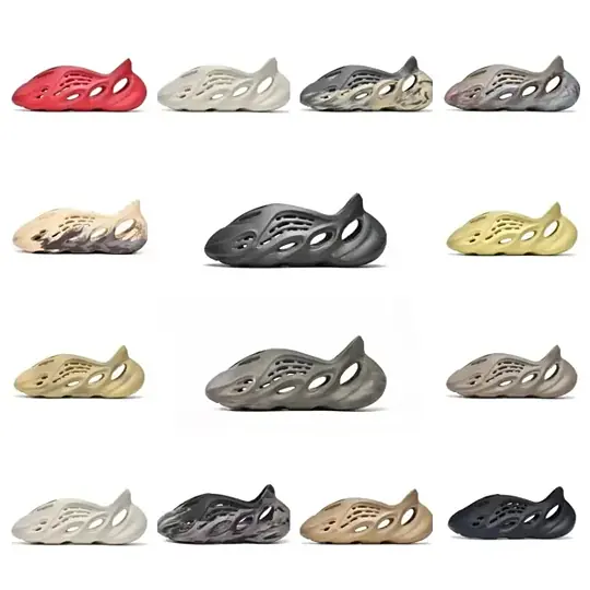 adidas Yeezy Foam RNNR Sneakers