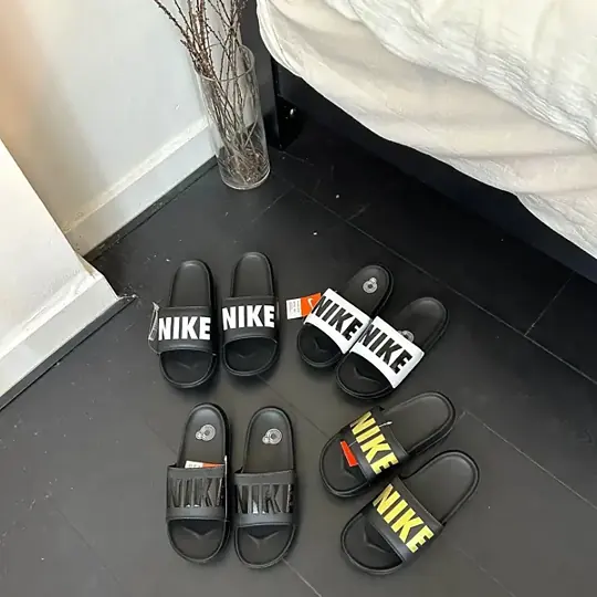Nike Benassi Slide Sandals [17 styles]